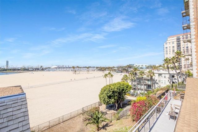 1 3rd 605, Long Beach, CA 90802