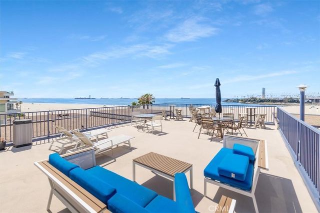 1 3rd 605, Long Beach, CA 90802