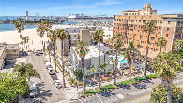 1 3rd 605, Long Beach, CA 90802