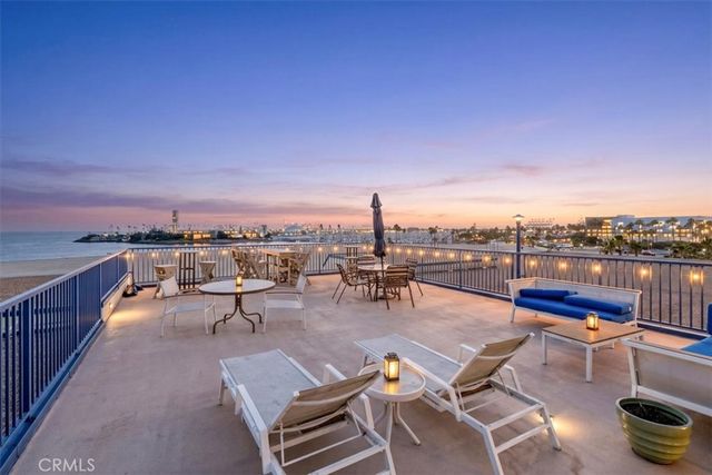 1 3rd 605, Long Beach, CA 90802