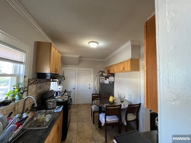 570 Broad Street, Carlstadt, NJ 07072