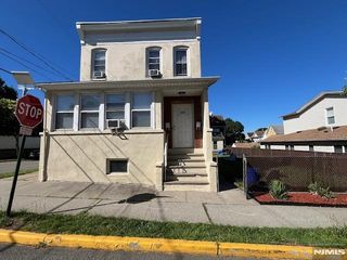 570 Broad Street, Carlstadt, NJ 07072