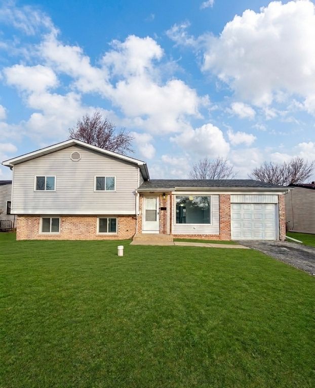 3704 TAMARIND Lane, Hazel Crest, IL 60429