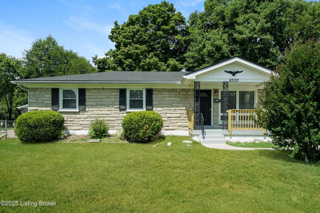 8300 Pandorea Dr, Louisville, KY 40258