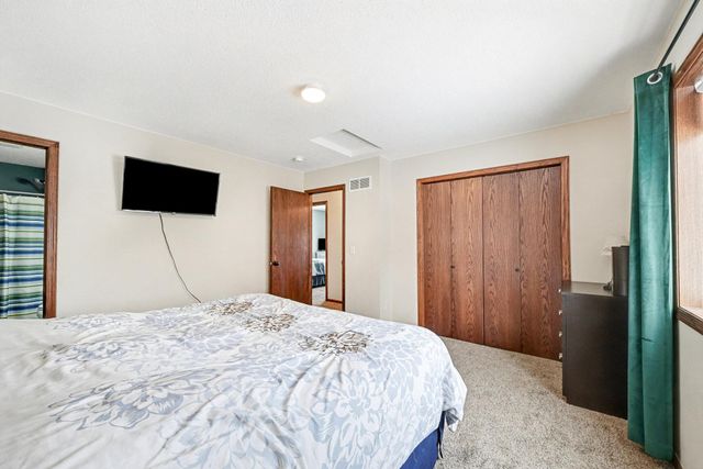 757 Pleasant Avenue, Saint Paul Park, MN 55071