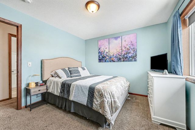 757 Pleasant Avenue, Saint Paul Park, MN 55071