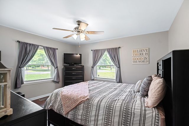 418 Winfrey Dr, Murfreesboro, TN 37130