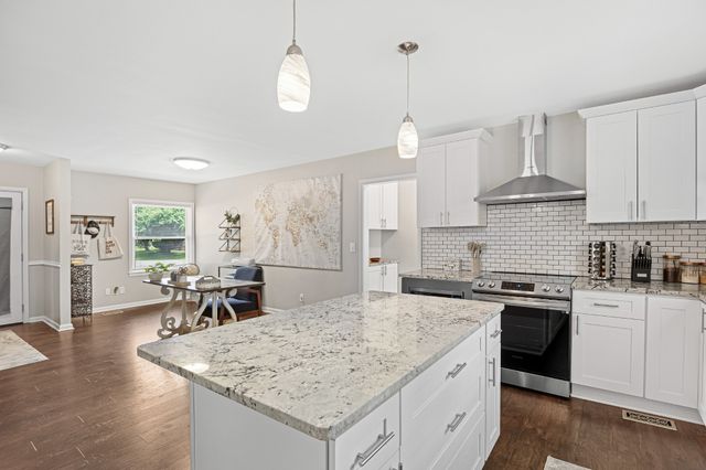 418 Winfrey Dr, Murfreesboro, TN 37130