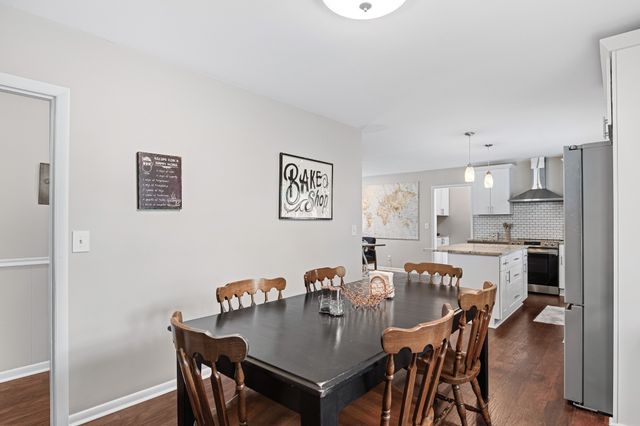 418 Winfrey Dr, Murfreesboro, TN 37130
