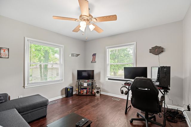 418 Winfrey Dr, Murfreesboro, TN 37130
