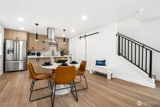 4004 Courtland Place S, Seattle, WA 98118