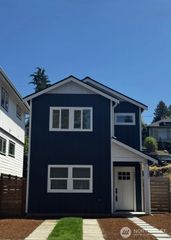 4004 Courtland Place S, Seattle, WA 98118