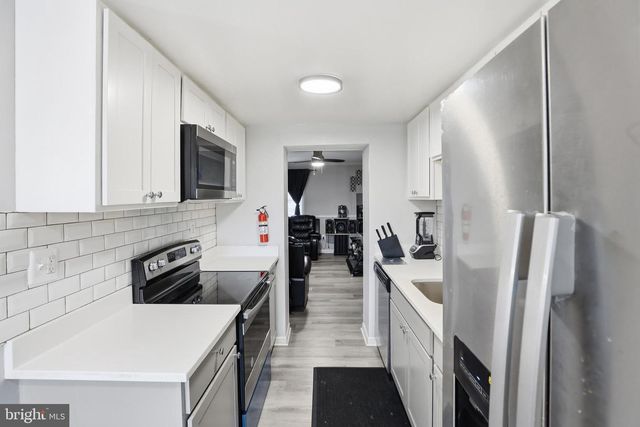 14 SHARROW CT, Baltimore, MD 21244