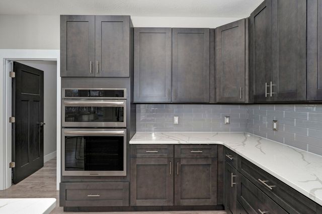 348 W Monarchwood Drive, Nixa, MO 65714