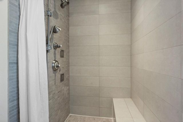 223 N Baldwin Street, Madison, WI 53703