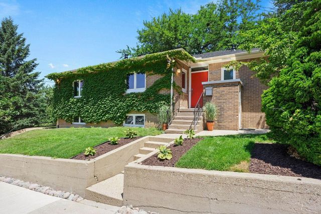 223 N Baldwin Street, Madison, WI 53703