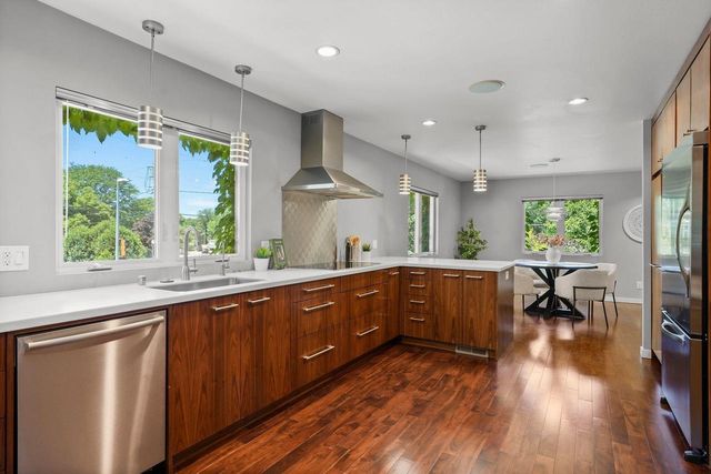 223 N Baldwin Street, Madison, WI 53703