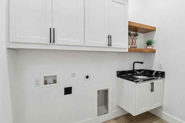 3513 Nomas Street, Dallas, TX 75216