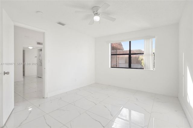 6580 W 27th Court 58-21, Hialeah, FL 33016