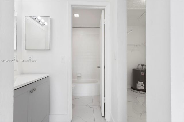 6580 W 27th Court 58-21, Hialeah, FL 33016