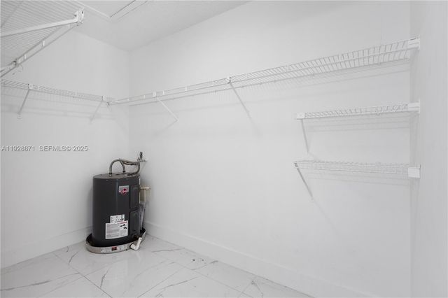 6580 W 27th Court 58-21, Hialeah, FL 33016