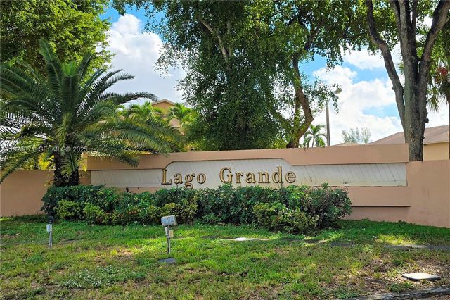 6580 W 27th Court 58-21, Hialeah, FL 33016