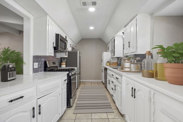 117 Wesley Drive, Desoto, TX 75115