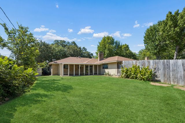 117 Wesley Drive, Desoto, TX 75115