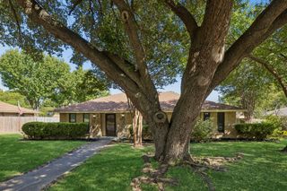 117 Wesley Drive, Desoto, TX 75115