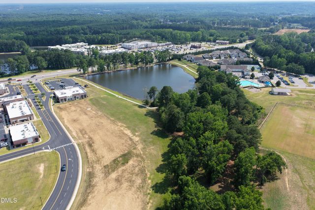 9 Congress Street, Clayton, NC 27527