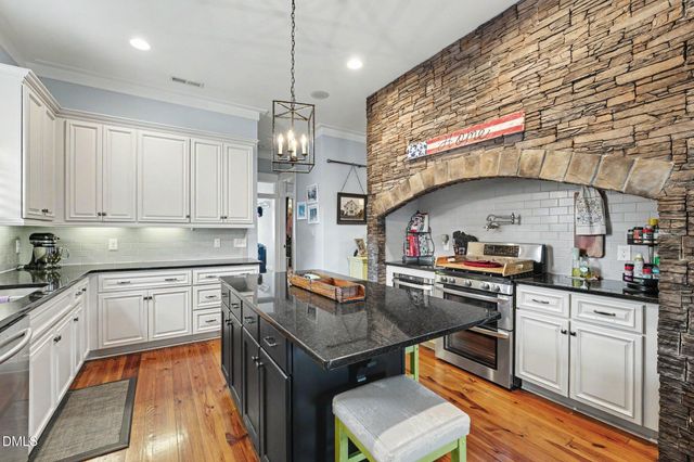9 Congress Street, Clayton, NC 27527