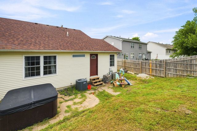 603 Davidson Drive A, Minooka, IL 60447