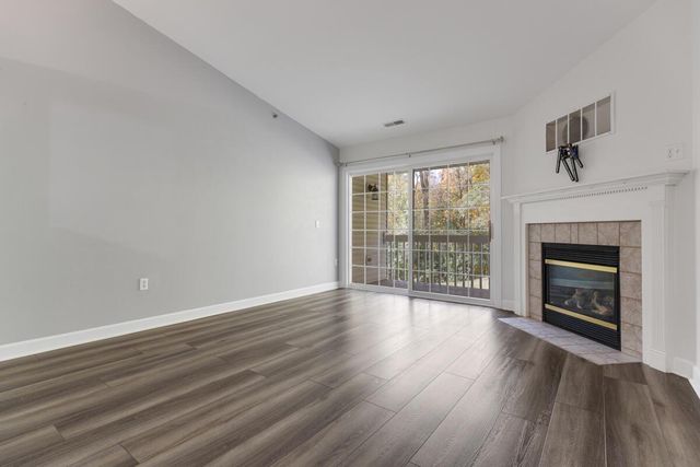 S77W19599 Lakewood DRIVE, Muskego, WI 53150