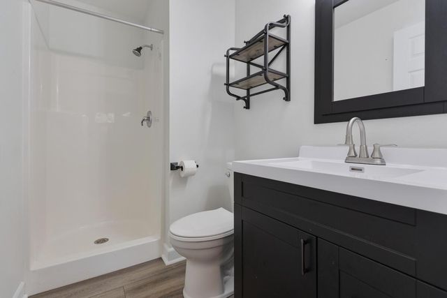 S77W19599 Lakewood DRIVE, Muskego, WI 53150