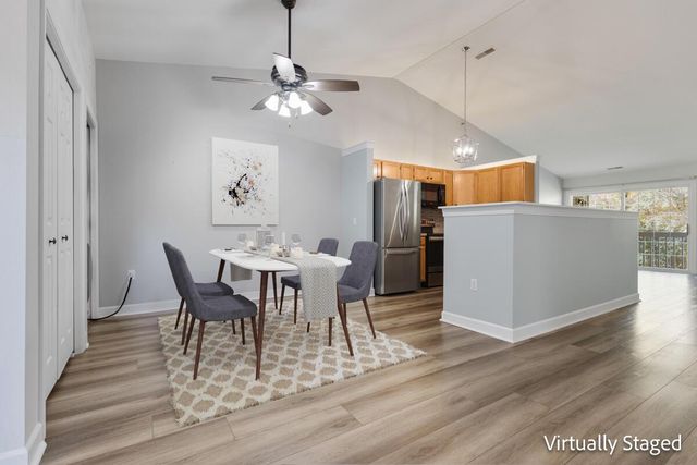 S77W19599 Lakewood DRIVE, Muskego, WI 53150