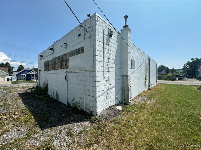 624 Clinton Street, Buffalo, NY 14210