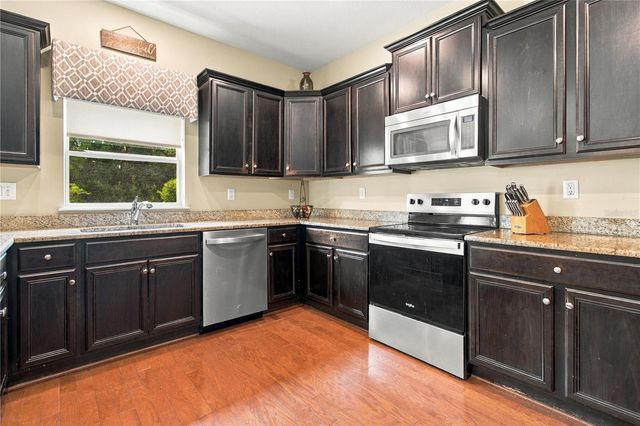3161 WINGLEWOOD CIRCLE, Lutz, FL 33558