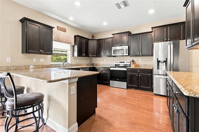 3161 WINGLEWOOD CIRCLE, Lutz, FL 33558