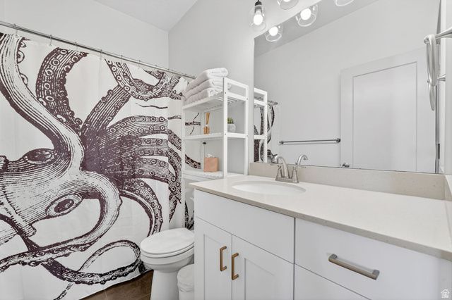 5004 W DAYBREAK PKWY, South Jordan, UT 84009