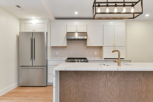 36 Mckone Street, Boston, MA 02122