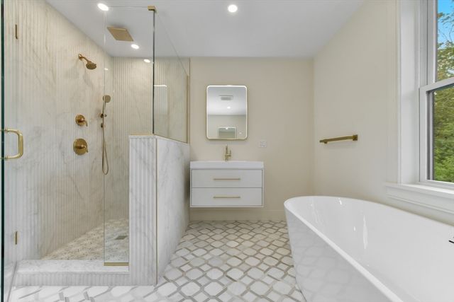 36 Mckone Street, Boston, MA 02122