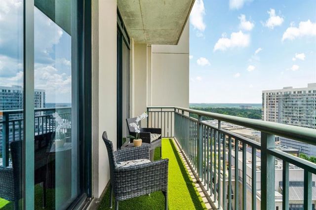 3040 Peachtree Road NW 1605, Atlanta, GA 30305