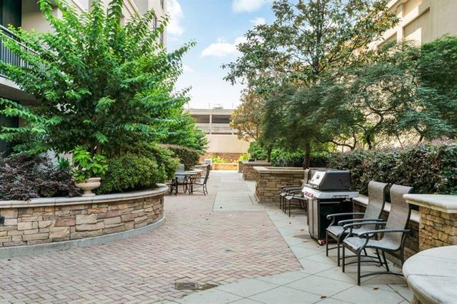 3040 Peachtree Road NW 1605, Atlanta, GA 30305
