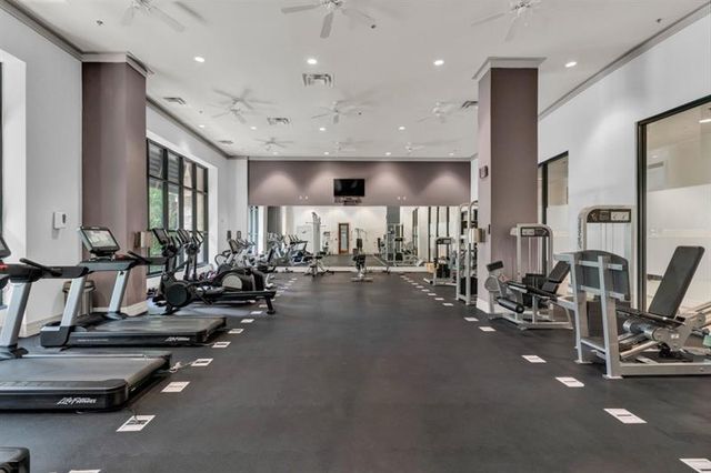3040 Peachtree Road NW 1605, Atlanta, GA 30305
