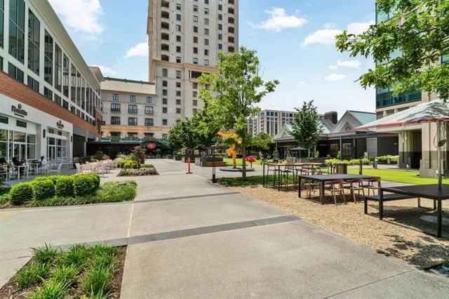 3040 Peachtree Road NW 1605, Atlanta, GA 30305