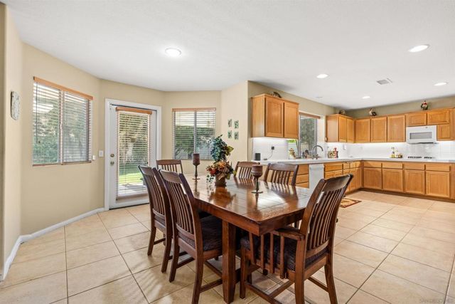 302 Arlington, Oceanside, CA 92057