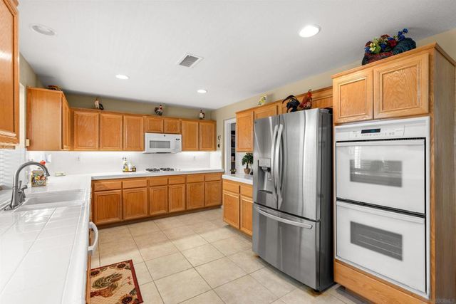 302 Arlington, Oceanside, CA 92057