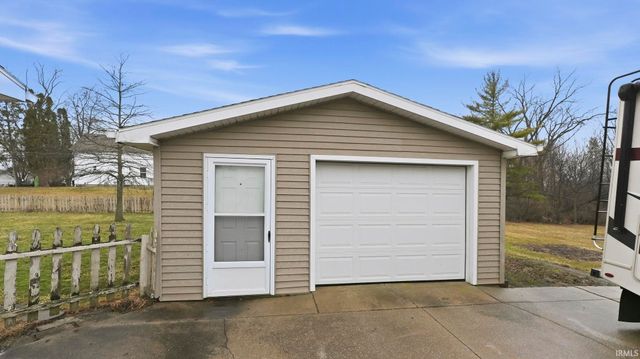 4615 Golfview Drive, Fort Wayne, IN 46818