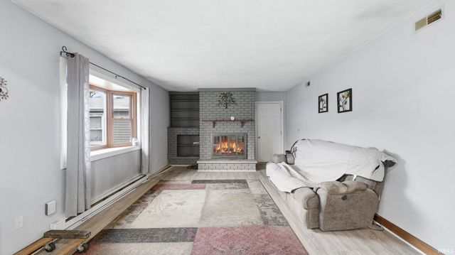 4615 Golfview Drive, Fort Wayne, IN 46818