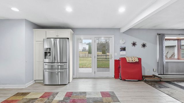 4615 Golfview Drive, Fort Wayne, IN 46818